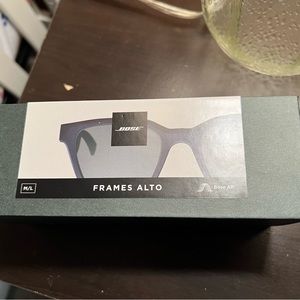 Bose Frames Alto Sunglasses w/Built-in Speakers & Carry Case - M/L